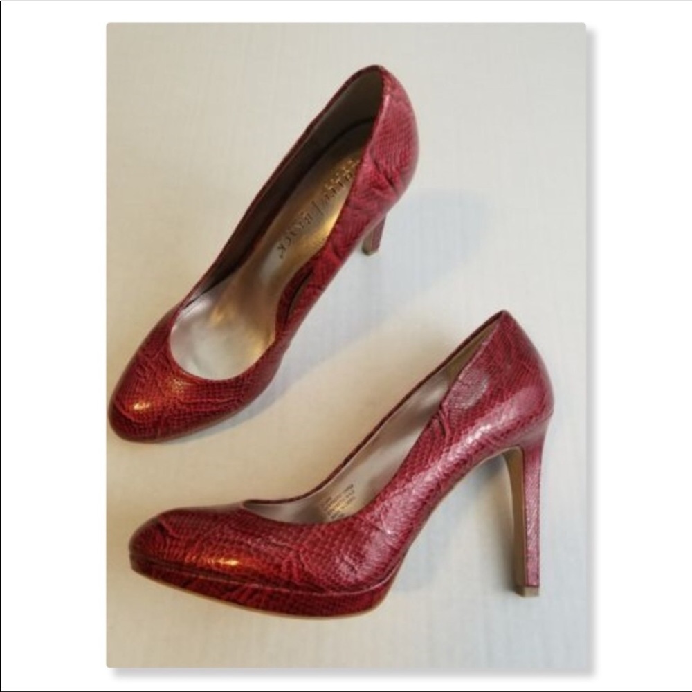 Red sexy WHBM heels!